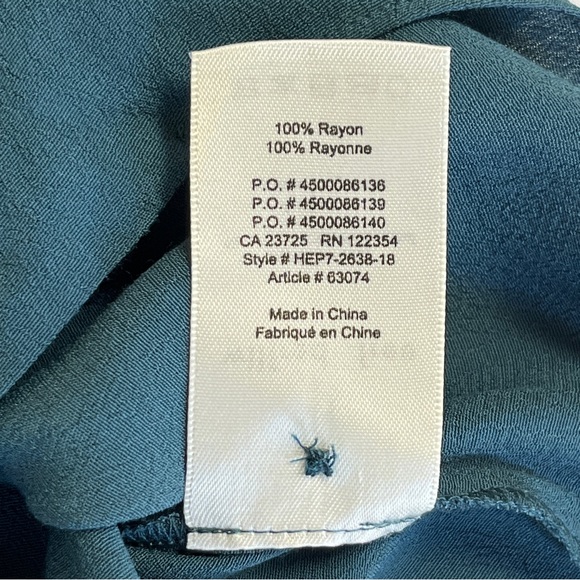 Aritzia WILFRED FREE⎮The Tie-Front Blouse⎮cropped button front⎮dark teal blue⎮S - Picture 13 of 16